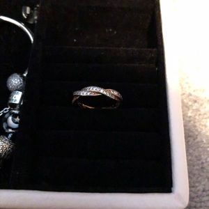 Twist of Fate Pandora Rose ring